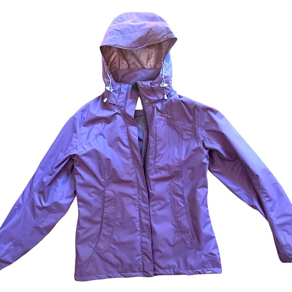 Rain jacket very good condition ! - Picture 1 of 12